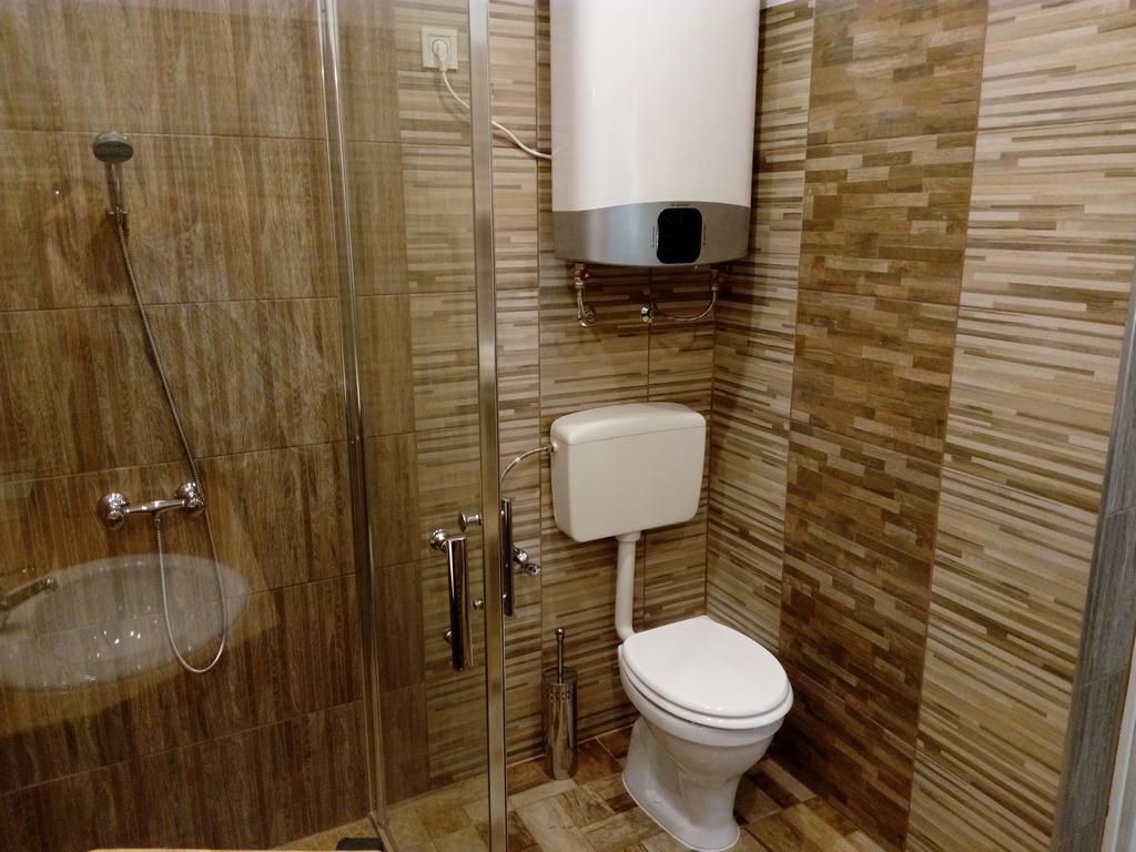Bella Apartment บูดาเปสต์ ภายนอก รูปภาพ